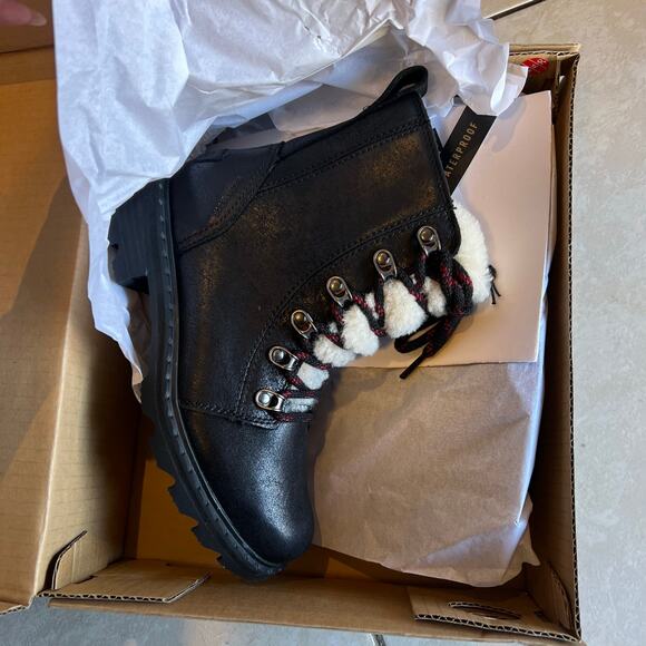 Sorel Women's Lennox Lace Cozy Rain Boot Waterproof Suede Boots Size 5 - Picture 3 of 6